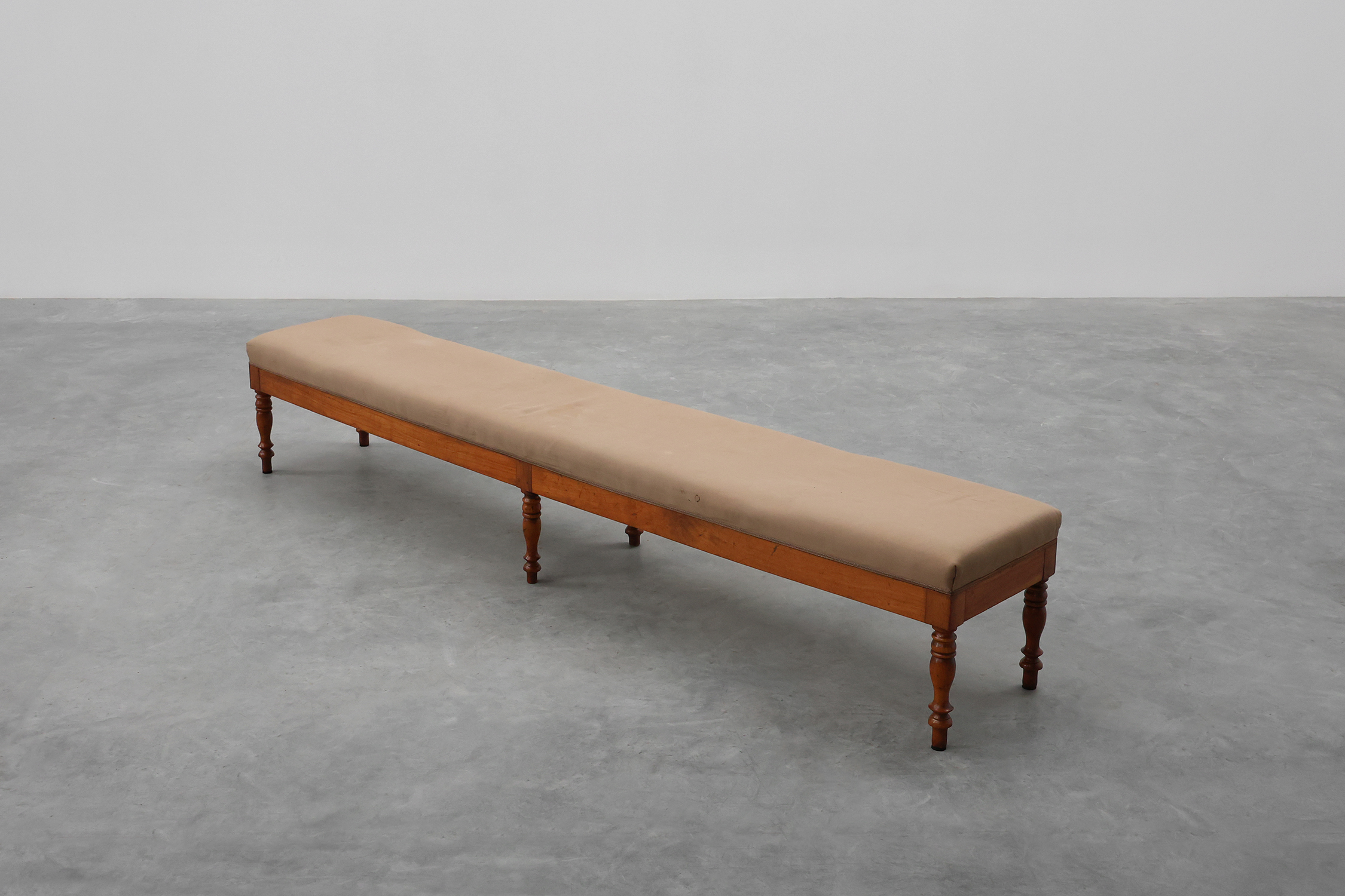 Elegant 19th Century Bench with Six Turned Legs, circa 1840thumbnail